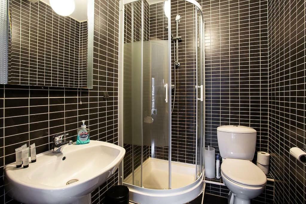 Spacious Belfast City Centre Duplex Apartment Exterior foto